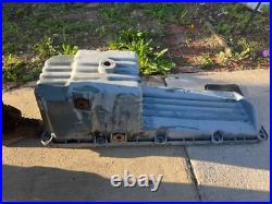 Detroit Diesel 60 Series 12.7L Engine Oil Pan P/N 23521170 OEM USED. EX23 Detroit Diesel 60 Series 12.7L Engine Oil Pan P/N 23521170 OEM USED. EX23