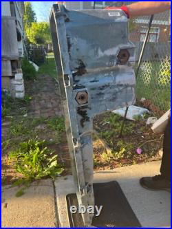 Detroit Diesel 60 Series 12.7L Engine Oil Pan P/N 23521170 OEM USED. EX23 Detroit Diesel 60 Series 12.7L Engine Oil Pan P/N 23521170 OEM USED. EX23