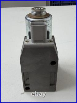 Detroit Diesel P23530299 Series 60 V Pod NEW OLD STOCK Open Box