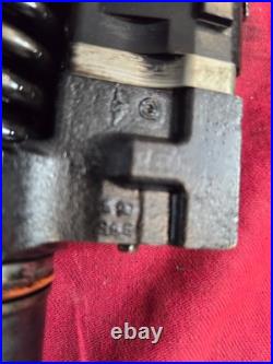 Detroit Diesel Series 60 12.7L Injectors 7045. OFF RUNNING TRUCK, SOLD AS CORE