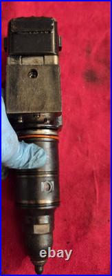 Detroit Diesel Series 60 12.7L Injectors 7045. OFF RUNNING TRUCK, SOLD AS CORE