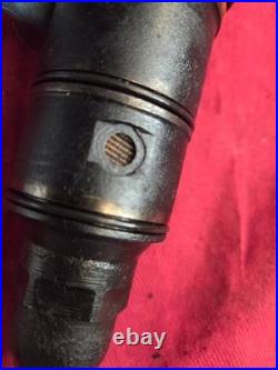 Detroit Diesel Series 60 12.7L Injectors 7045. OFF RUNNING TRUCK, SOLD AS CORE