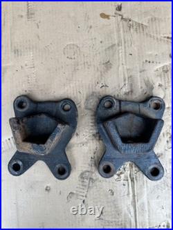 Detroit Diesel Series 60 14.0L Right and Left Rear Engine Mounts 0122935000 OEM