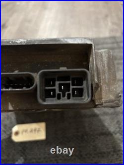 Detroit Diesel Series 60 ECM DDEC III P/NP23513553 Broken Hold Braket Detroit Diesel Series 60 ECM DDEC III P/NP23513553 Broken Hold Braket