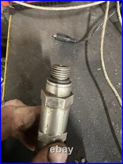 Genuine Detroit Diesel 23535129 Fuel Check Valve Regulator Series 60 OEM USED