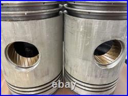 NOS Detroit Diesel DDE 71 Series Truck Style Piston 5149236 or 5198193 Box of 2